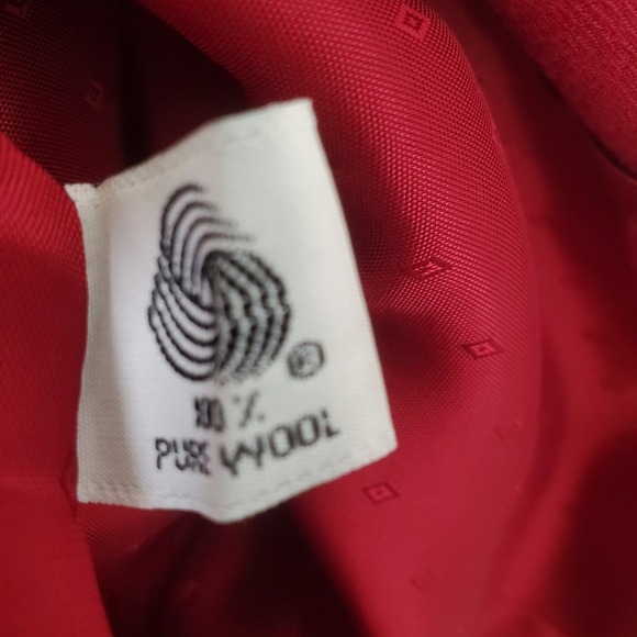 Talbots Petites Berry Red Wool Blazer Jacket Women's 10P Two Button Professional - Picture 5 of 12